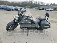 2013 Suzuki  photo