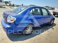 2013 Suzuki SX4 photo