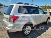 2013 Subaru Forester фото