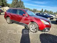 2013 Subaru Outback photo