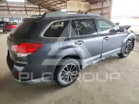 2013 Subaru Outback photo