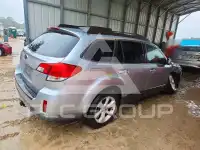 2013 Subaru Outback фото