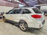 2013 Subaru Outback фото