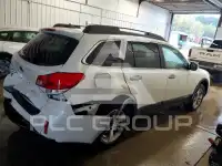 2013 Subaru Outback photo