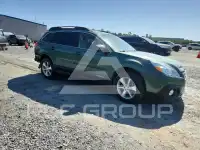 2013 Subaru Outback photo