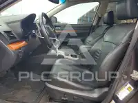 2013 Subaru Outback photo