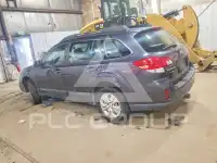 2013 Subaru Outback photo
