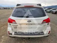 2013 Subaru Outback photo