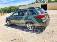 2013 Subaru Outback photo