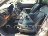 2013 Subaru Outback photo