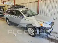 2013 Subaru Outback фото