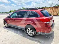 2013 Subaru Outback photo
