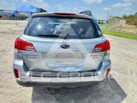 2013 Subaru Outback фото