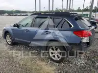 2013 Subaru Outback photo