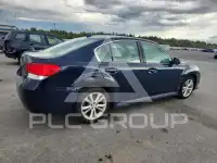 2013 Subaru Legacy фото