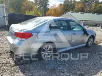 2013 Subaru Legacy photo