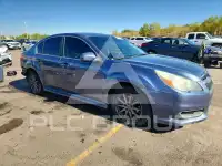 2013 Subaru Legacy фото