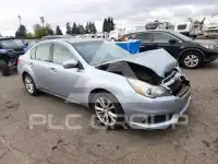 2013 Subaru Legacy фото