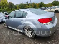 2013 Subaru Legacy фото