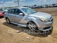 2013 Subaru Legacy фото