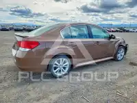 2013 Subaru Legacy фото