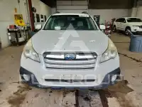 2013 Subaru Legacy фото