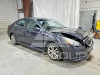 2013 Subaru Legacy photo