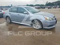 2013 Subaru Legacy фото