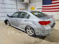 2013 Subaru Legacy фото