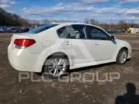 2013 Subaru Legacy photo