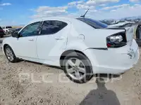 2013 Dodge AVENGER photo