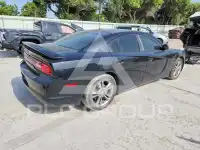 2013 Dodge CHARGER фото