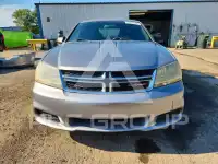 2013 Dodge AVENGER photo