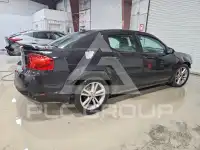 2013 Dodge AVENGER photo