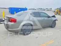 2013 Dodge AVENGER photo
