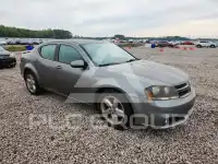 2013 Dodge AVENGER photo