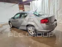 2013 Dodge AVENGER photo