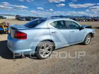 2013 Dodge AVENGER photo