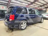 2013 Dodge CARAVAN фото