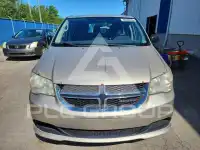 2013 Dodge CARAVAN фото