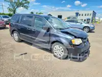 2013 Dodge CARAVAN фото