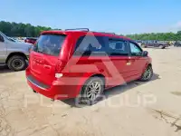 2013 Dodge CARAVAN фото