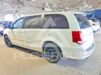 2013 Dodge CARAVAN фото