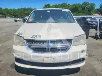 2013 Dodge CARAVAN фото