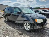 2013 Dodge CARAVAN фото
