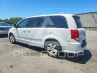 2013 Dodge CARAVAN фото
