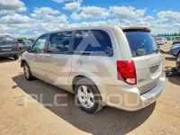 2013 Dodge CARAVAN фото
