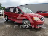 2013 Dodge CARAVAN фото