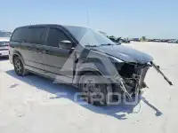 2013 Dodge CARAVAN фото