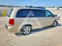 2013 Dodge CARAVAN фото